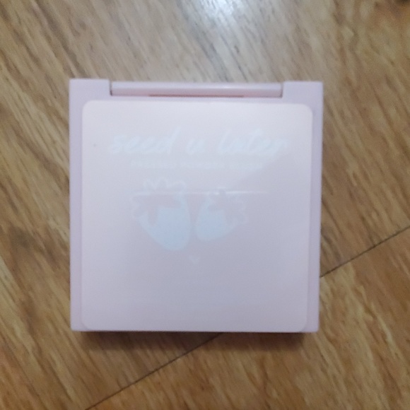 Colourpop - Picture 3 of 3